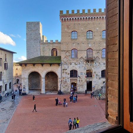 Sangi Studio Apartment - With Amazing View Of The Duomo サン・ジミニャーノ エクステリア 写真